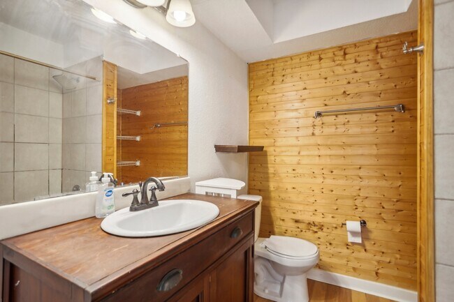 Building Photo - 4641 Wild Indigo St