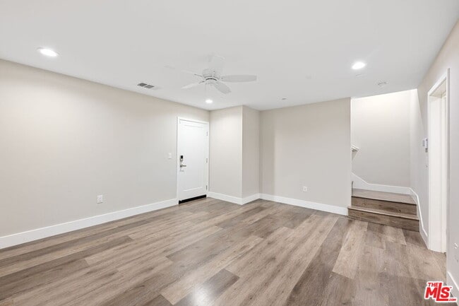 Building Photo - 4374 Paxton Pl