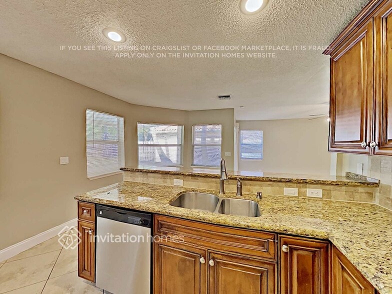 Building Photo - 7337 Nautica Way