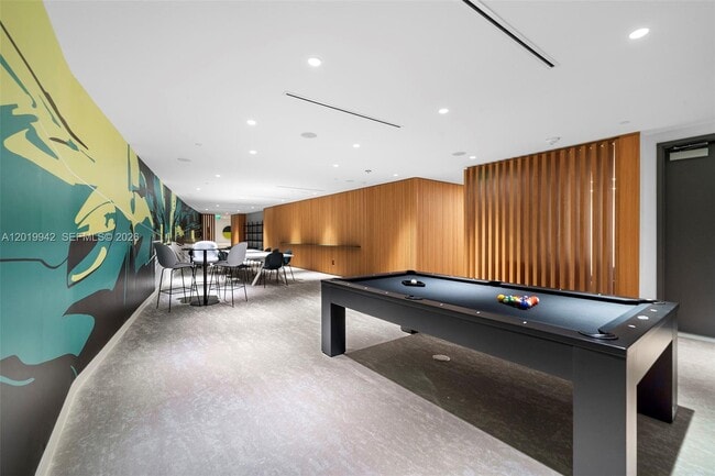 Building Photo - 300 Biscayne Blvd Way