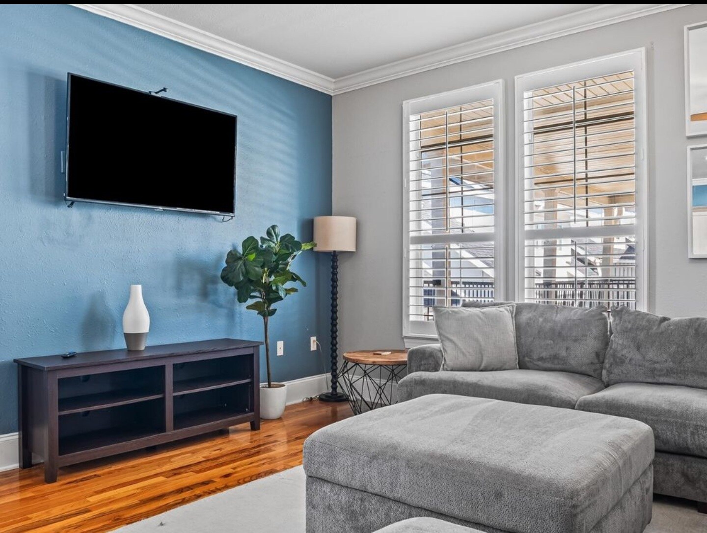 Building Photo - 415 Saint Francis St