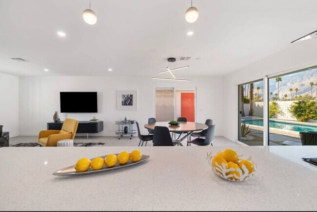 Building Photo - Casa del Sol- Modern Paradise w/ Pool and ...
