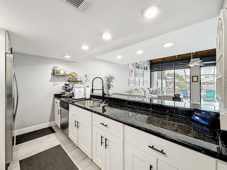 Building Photo - 11313 NW 15th St