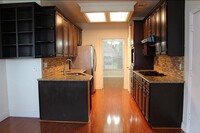 Building Photo - 2823 Plantation Wood Ln