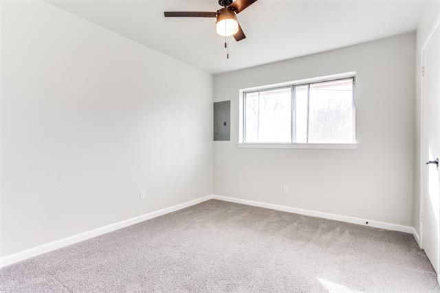 Building Photo - 4013 Burkett Dr