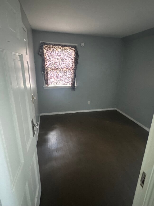 Building Photo - 751 S Miller Ct