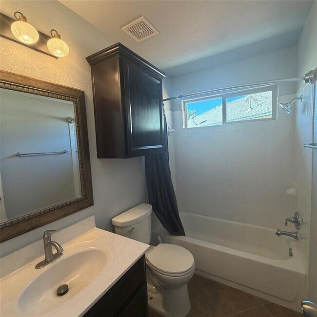 Building Photo - 1115 Sunny Meadows Loop