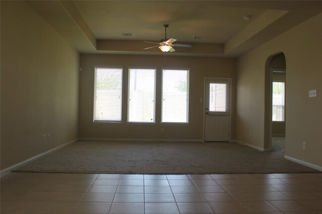 Building Photo - 3715 Don Giovanni Pl