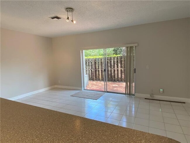 Building Photo - 16045 Emerald Cove Rd