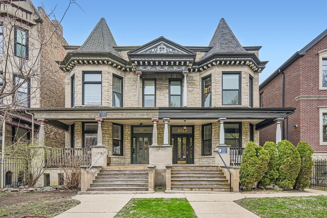 Primary Photo - 4053 N Greenview Ave