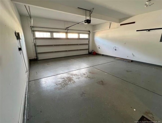 Building Photo - 155 Snipe Ct