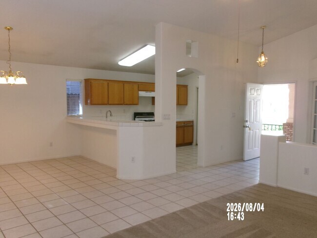 Building Photo - 5319 Silvergate St