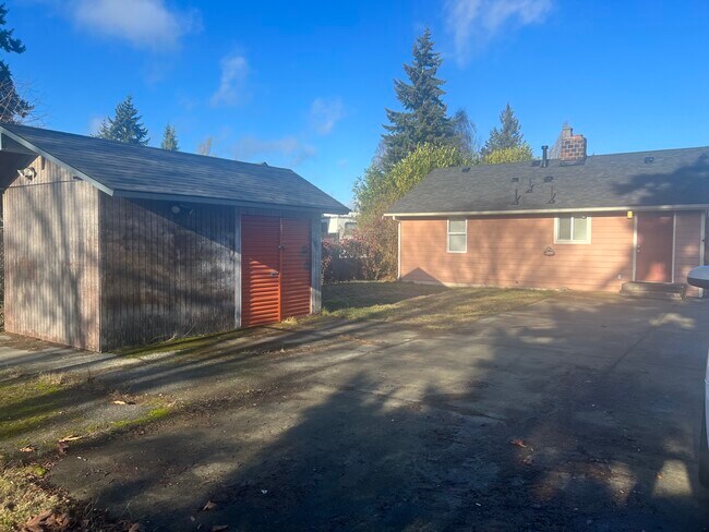 SHED - 3753 S 170th St