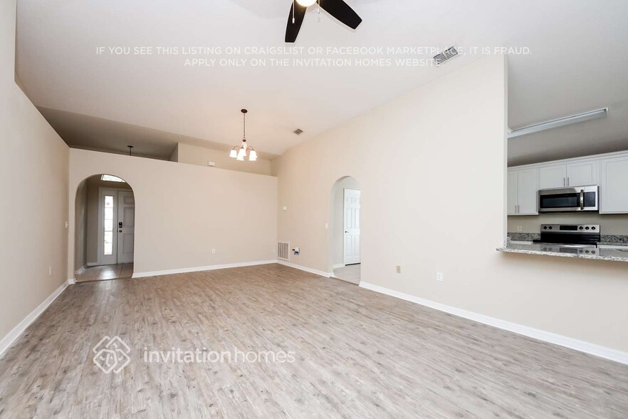 Building Photo - 1120 Blackjack Ridge St