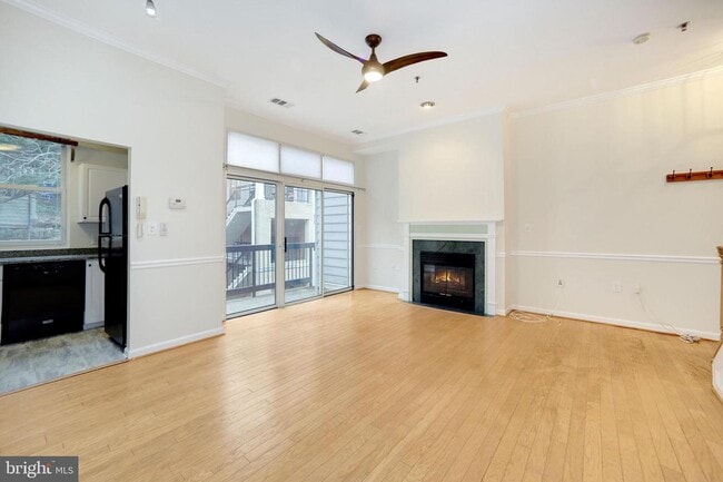 Primary Photo - 2413 1/2 20th St NW