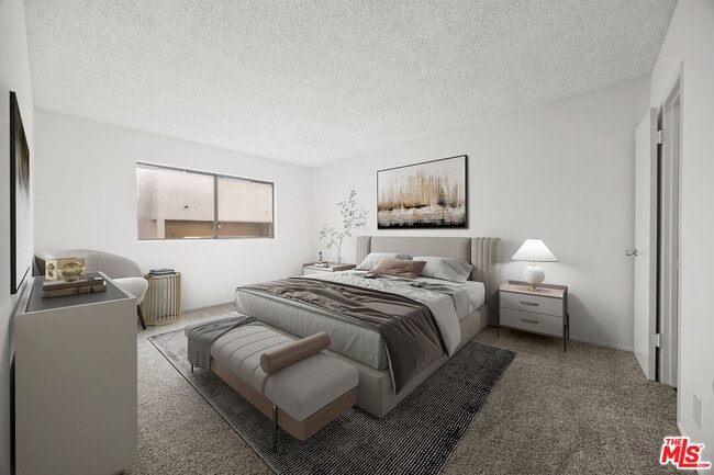 Building Photo - 5400 Newcastle Ave