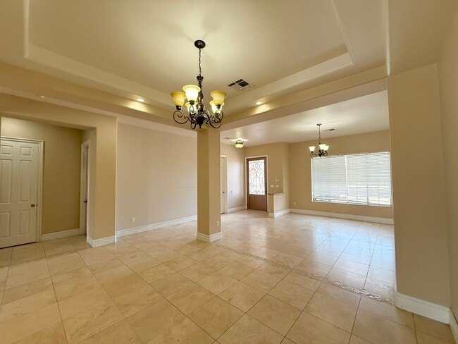 Building Photo - 5/BD 2.5/BA Spacious Home with Casita, RV ...