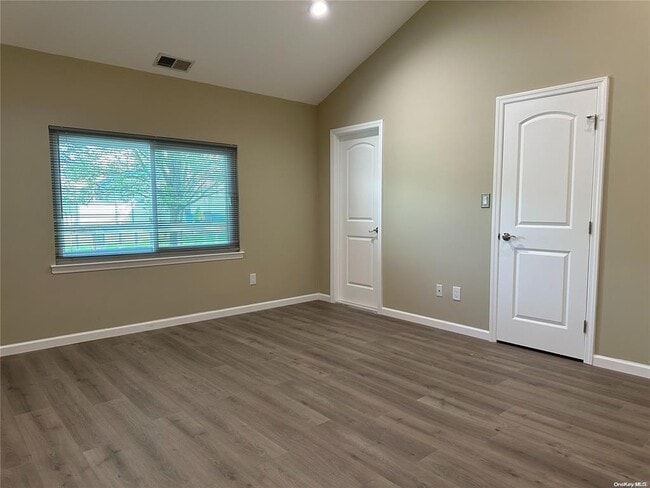 Building Photo - 59 Timber Ridge Dr