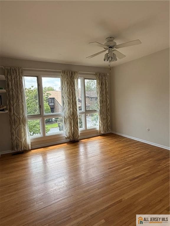 Building Photo - 355 Willowbrook Dr