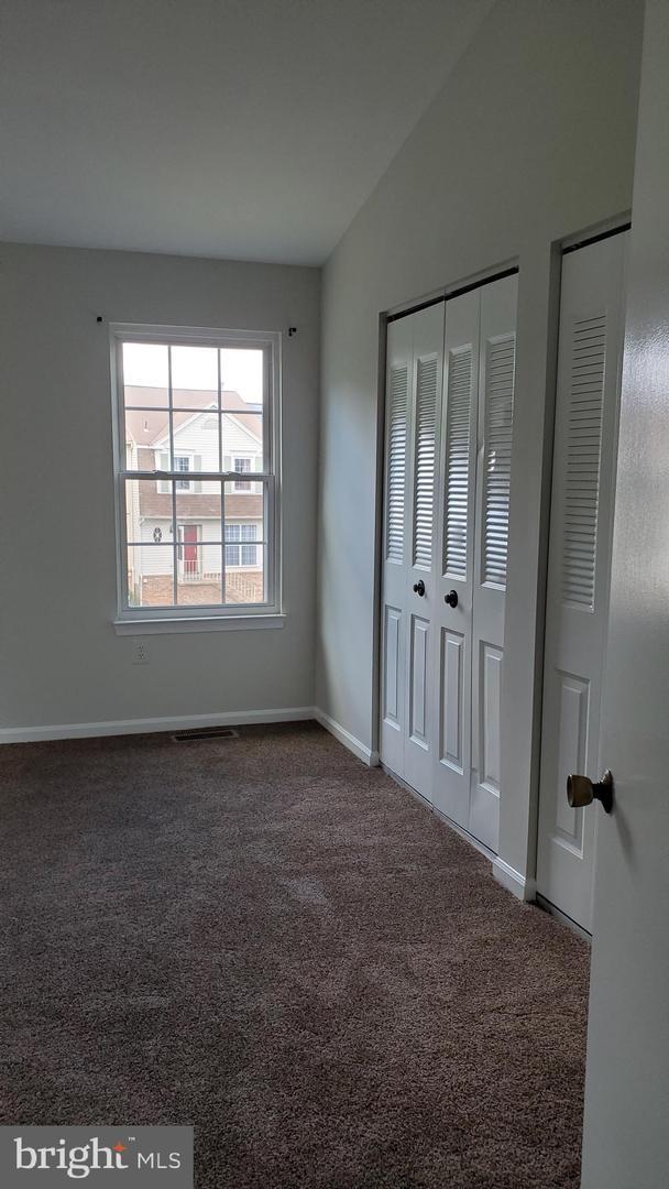 Building Photo - 10251 Brookstone Ct