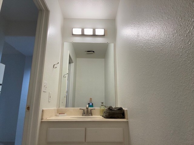 Building Photo - 4811 Pastel Ct