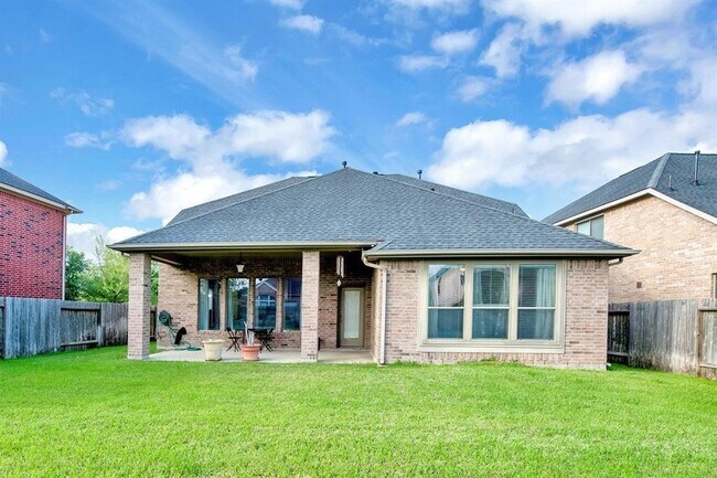 Building Photo - 25431 Hall Meadow Ln
