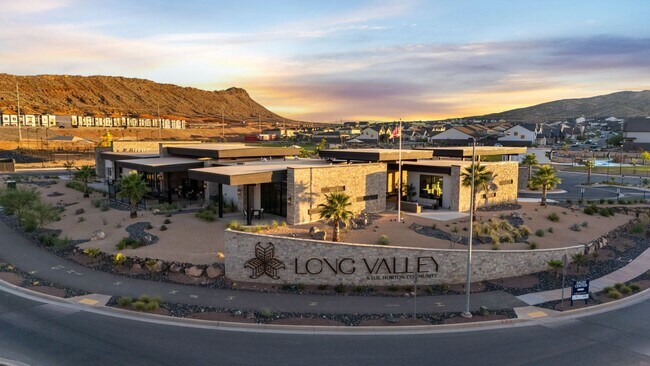 Building Photo - Extra Space, Extra Comfort! 5 Bedroom Home With Bonus Den in Long Valley!