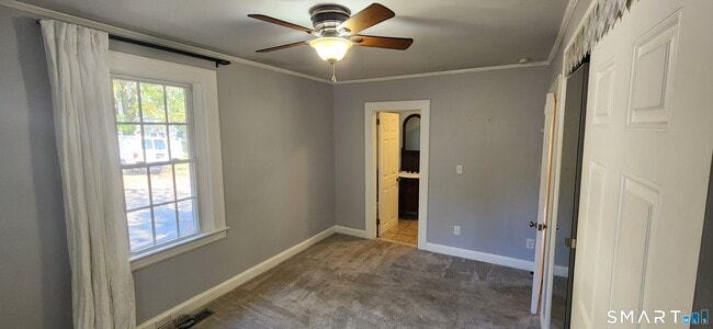 Building Photo - 1555 Byam Rd