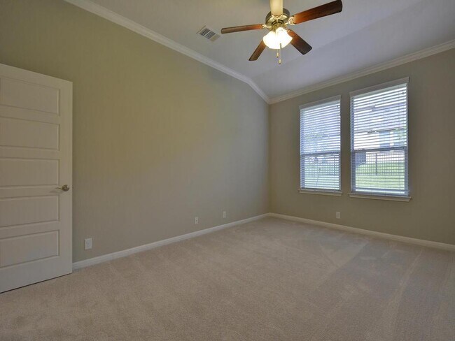 Building Photo - 7320 Bandera Ranch Trail