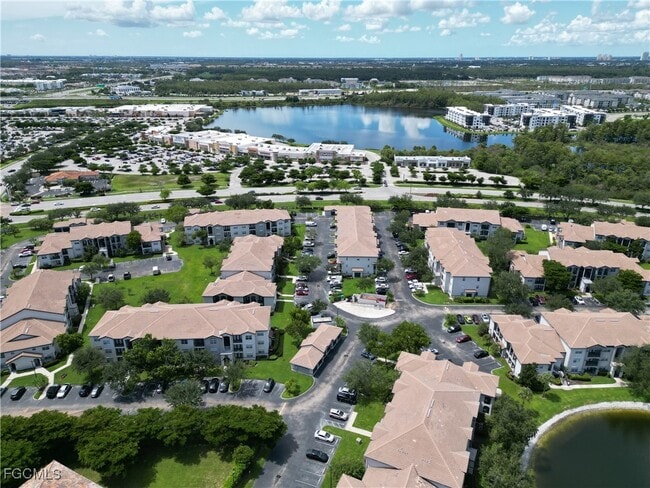 Building Photo - 9999 Chiana Cir