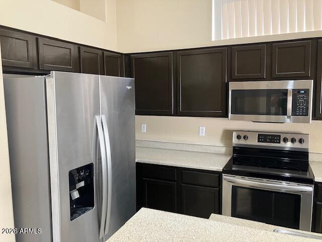 Building Photo - 8008 W Rancho Dr