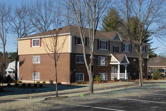 Building Photo - 3981 Brown Ave