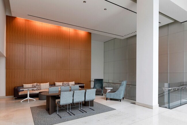 Building Photo - 900 10th St NW