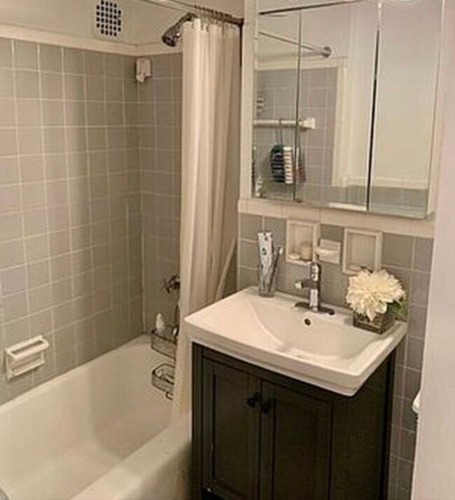 Bathroom - 240 E 76th St