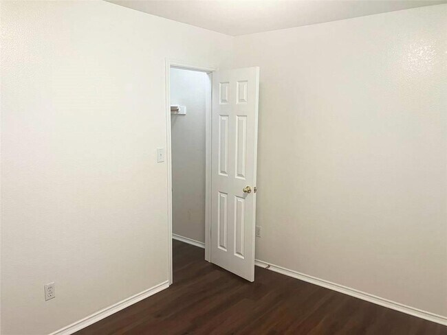 Building Photo - 3208 Dawn Mesa Ct
