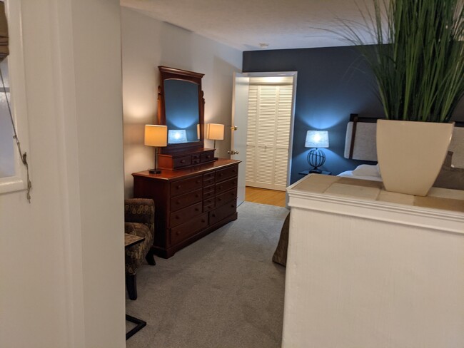 Master bedroom view to entry - 1027 Cherokee Rd