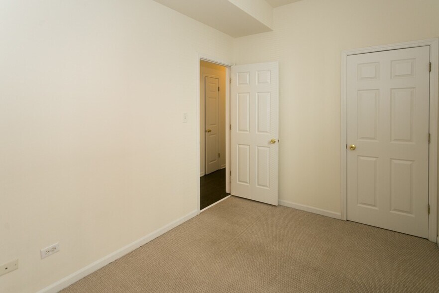 Building Photo - 2112 N Campbell Ave