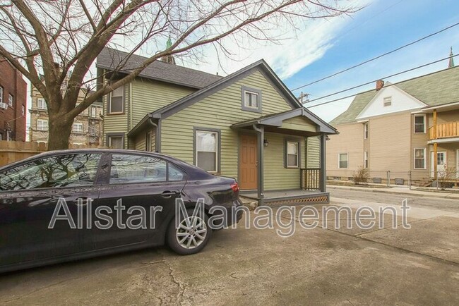 Building Photo - 3145 Scranton Rd