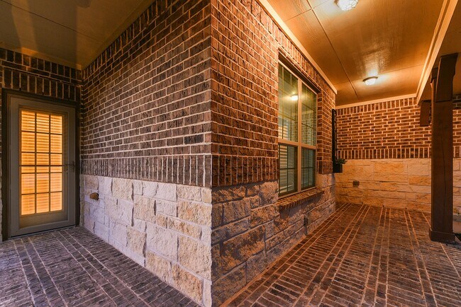 Building Photo - 29114 Weldons Forest Ct