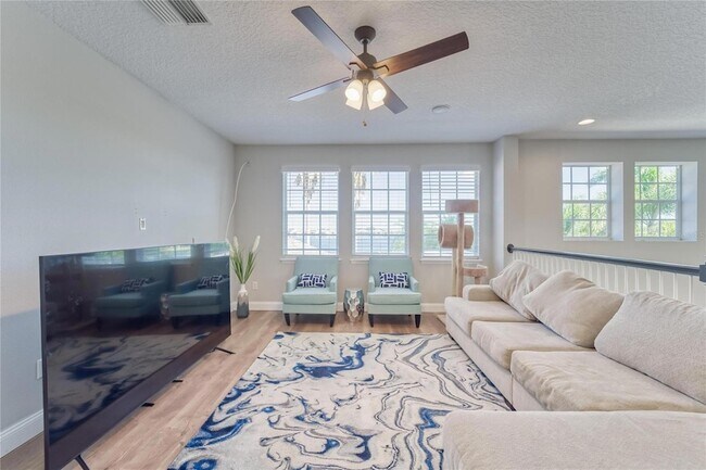 Building Photo - 5225 Brighton Shore Dr