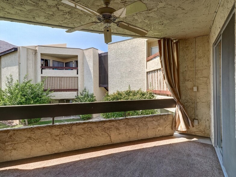 Building Photo - 1490 S Camino Real