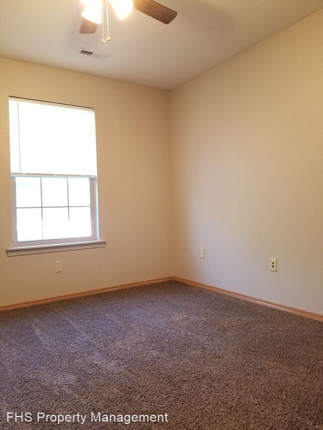 Building Photo - 3 br, 2 bath House - 126 N Bailey Circle U...