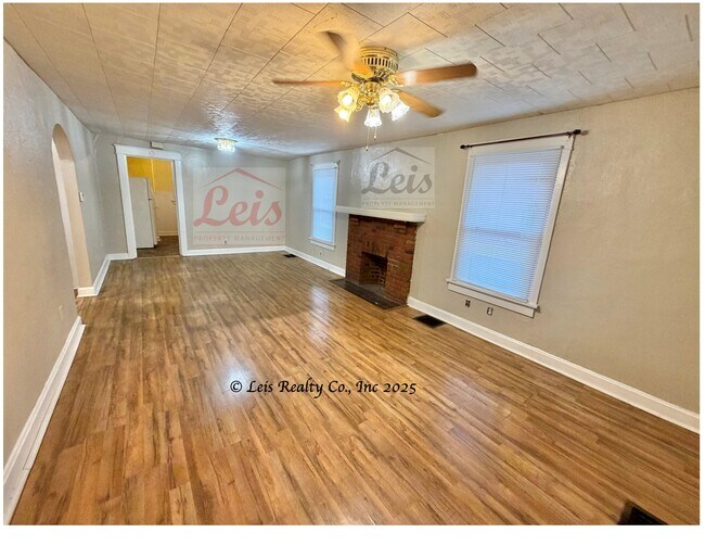 Building Photo - 3341 N Main St