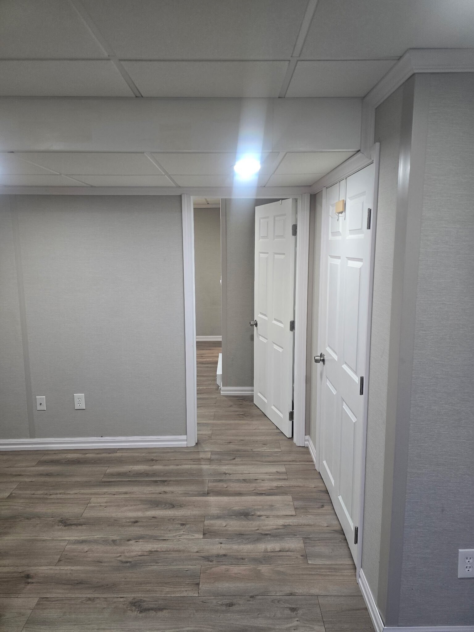 Building Photo - 5 Verdun Ave