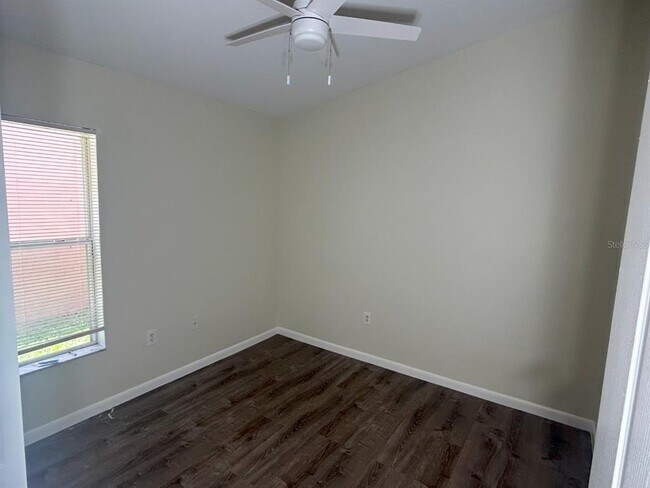 Building Photo - 714 Cristelle Jean Dr
