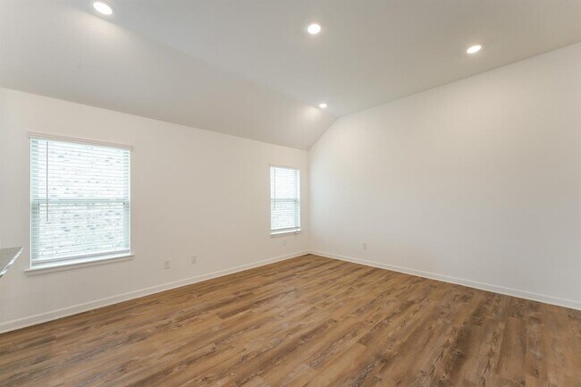 Building Photo - 3411 Avary River Ln