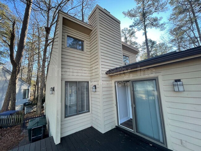 Building Photo - 116 Rum Barrell Cove