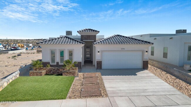 Primary Photo - 12716 Middlesbrough Ave