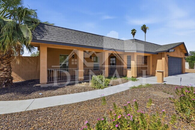 Building Photo - 5654 W Mountain View Rd