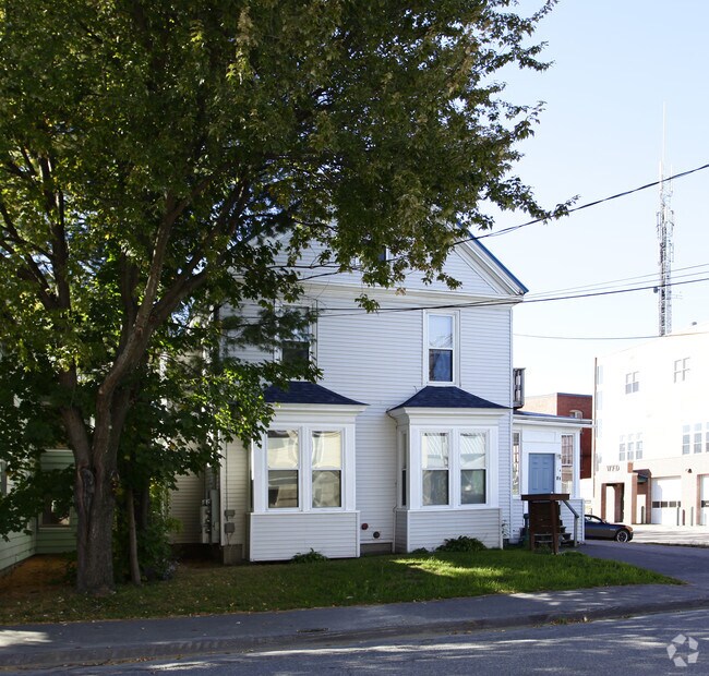 Building Photo - 14 Union St